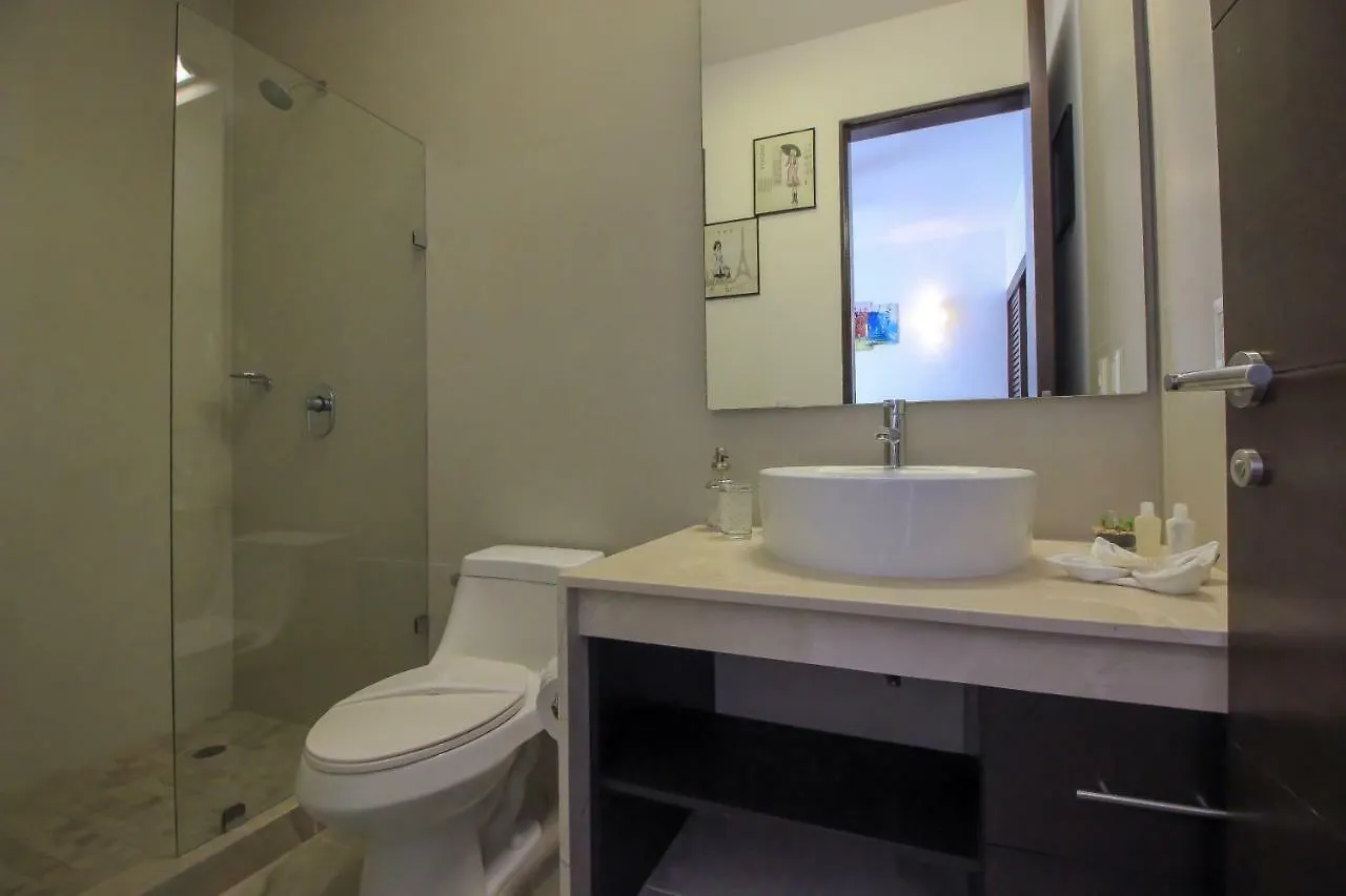 Penthouses With Private Rooftop & Hot Tub In Resort Grounds Akumal Meksyk