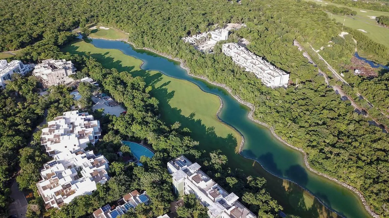 Penthouses With Private Rooftop & Hot Tub In Resort Grounds アクマル メキシコ