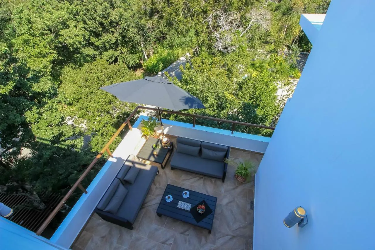 Penthouses With Private Rooftop & Hot Tub In Resort Grounds アクマル 0*,  メキシコ
